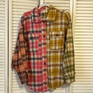 NWOT super cute button down top